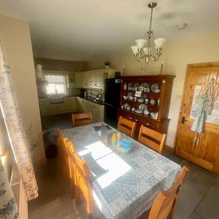 Carraig Ban Dungloe Villa
