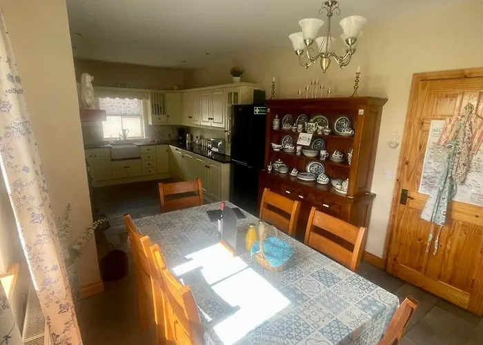 Carraig Ban Dungloe Willa